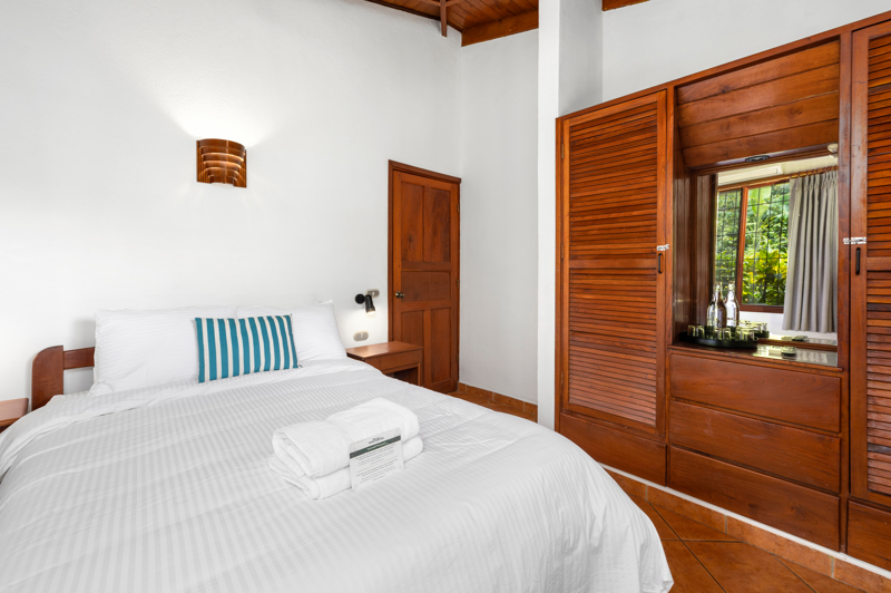 2023-09_20_Hotel_Bahia_Potrero_0380_enfused